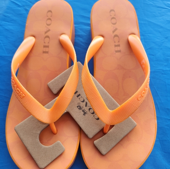 Coach orange sandals - Picture 3 of 3
